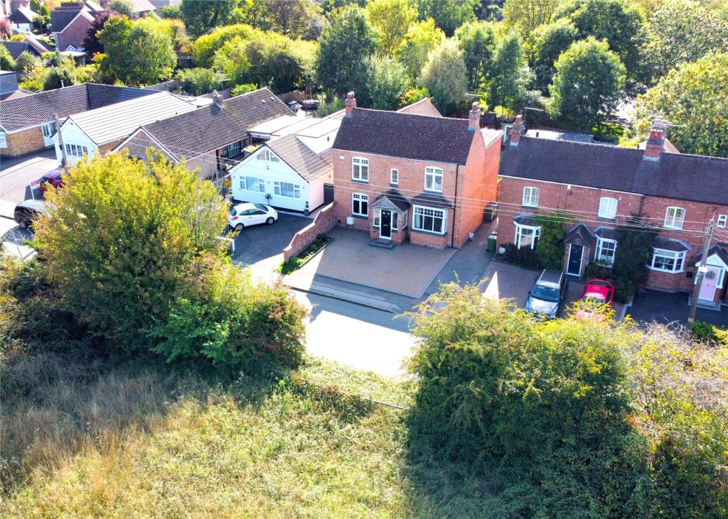 Balsall Street, Balsall Common, CV7