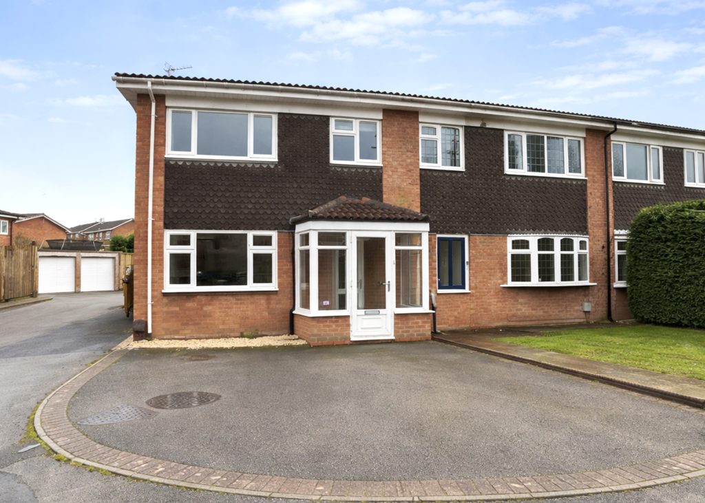 Whitnash Close, Balsall Common, CV7