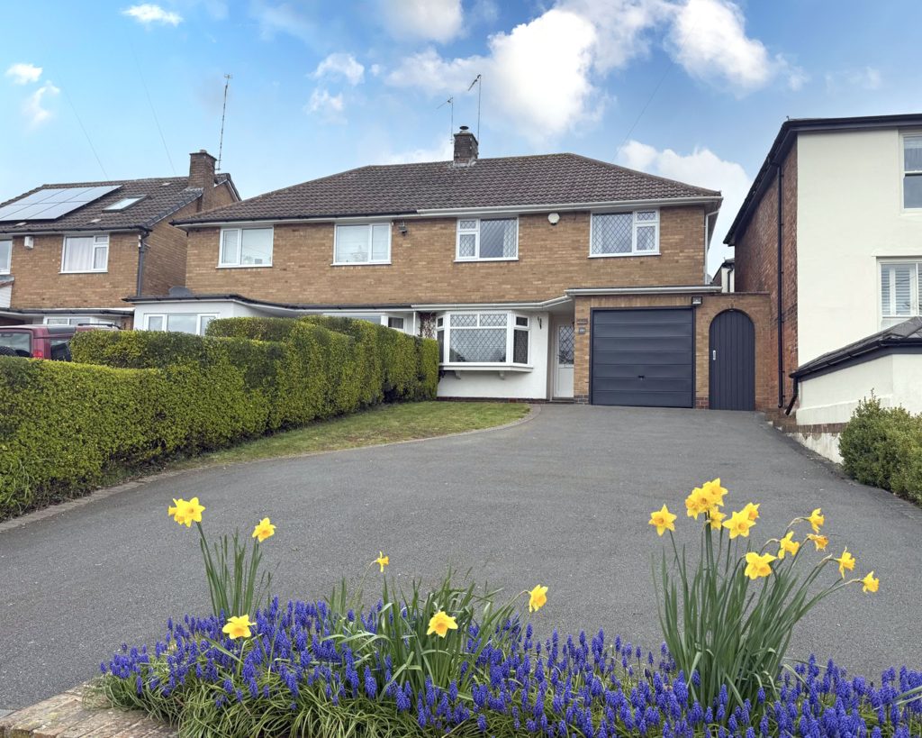 Main Road, Meriden, CV7